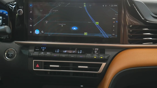 2025 TOYOTA CAMRY LUMIERE 2.5L HYBRID FULL OPTION