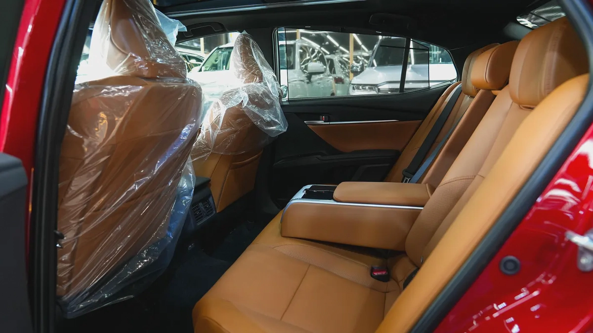 2025 TOYOTA CAMRY LUMIERE 2.5L HYBRID FULL OPTION-14-14