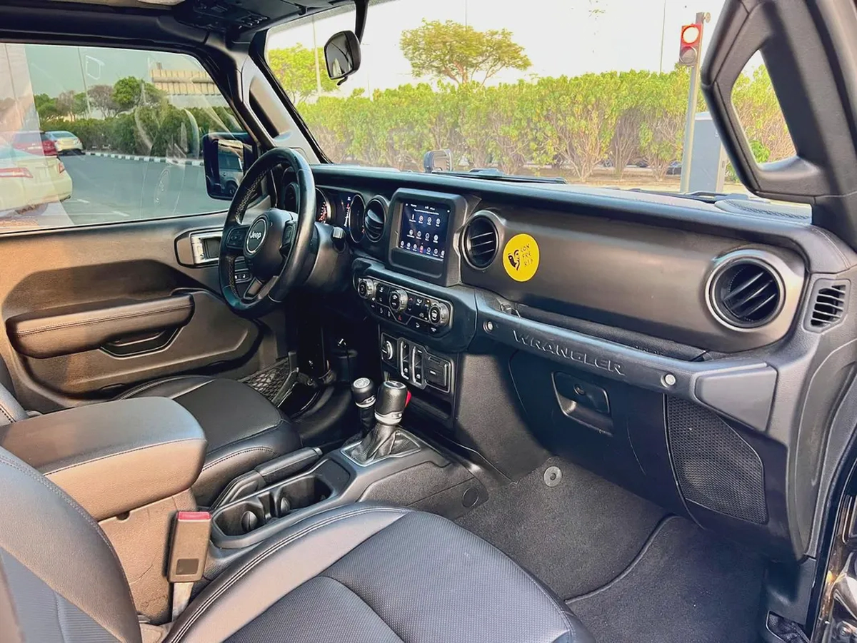 JEEP WRANGLER 2021  V6-9-9