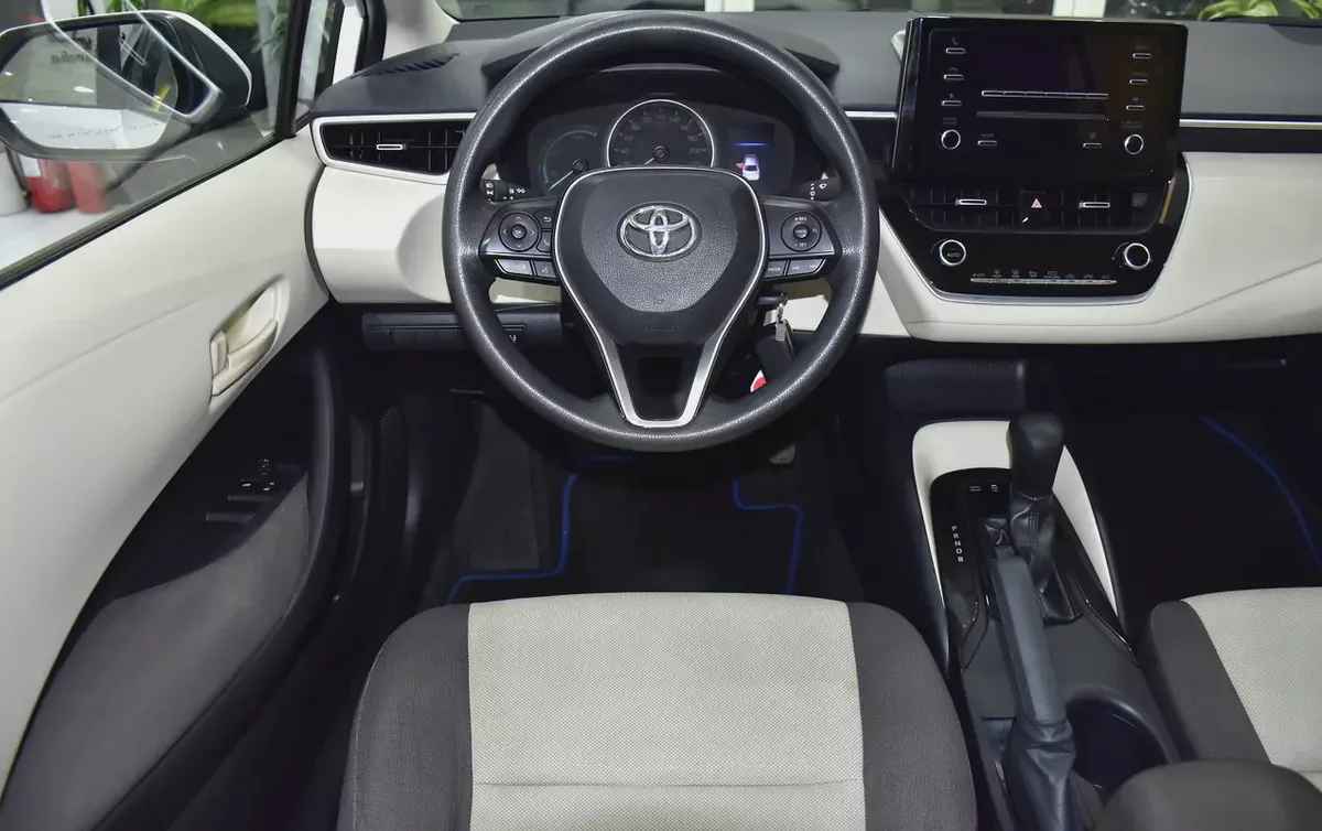 AED 872 EMi at 0% DP | Toyota Corolla Hybrid ( 2020 Model ) in White Color GCC Specs-11-11