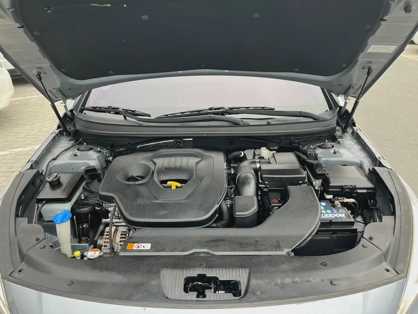 Hyundai Sonata GL 2016 - Korean Specs