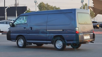 ( Eid al-Adha Offer ) 2025 CMC D260 Panel Van 2.4L RWD GCC 0Km With 3 Years Or 100,000 Km Warranty-5