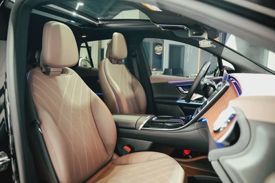 2023 Mercedes-Benz EQE 350 4MATIC | GCC Specs | Low Mileage-6