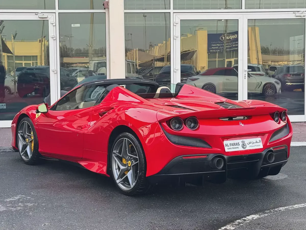 Ferrari F8 Spider V8 Turbo HELE 2022-6-6