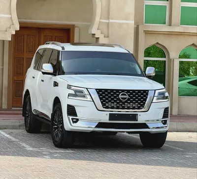 Nissan Patrol 2014 LE Platinum GCC Specs - Top Option-0
