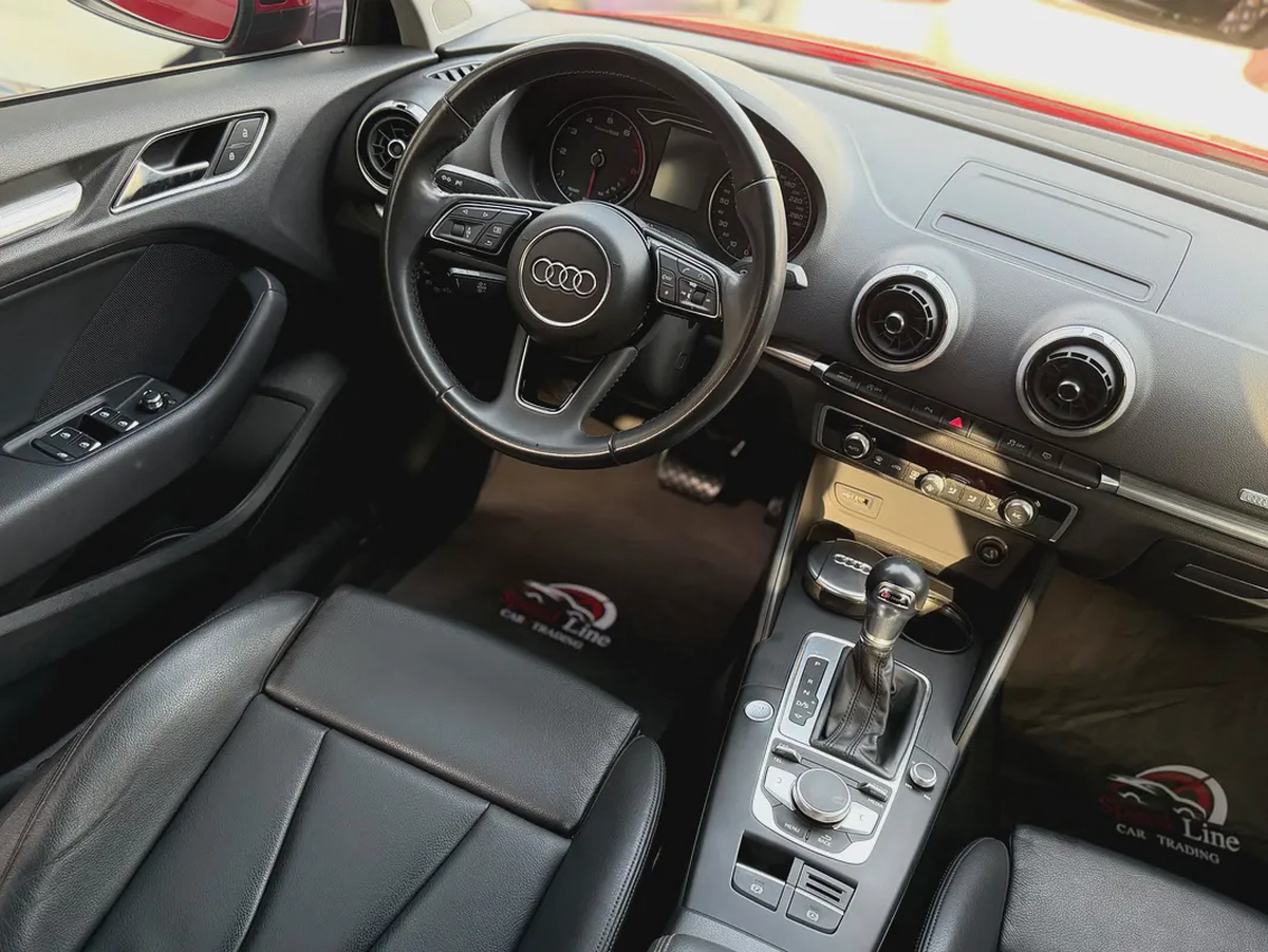 Audi A3 35 TFSI 2018 - GCC Specs - Excellent Condition-10-10