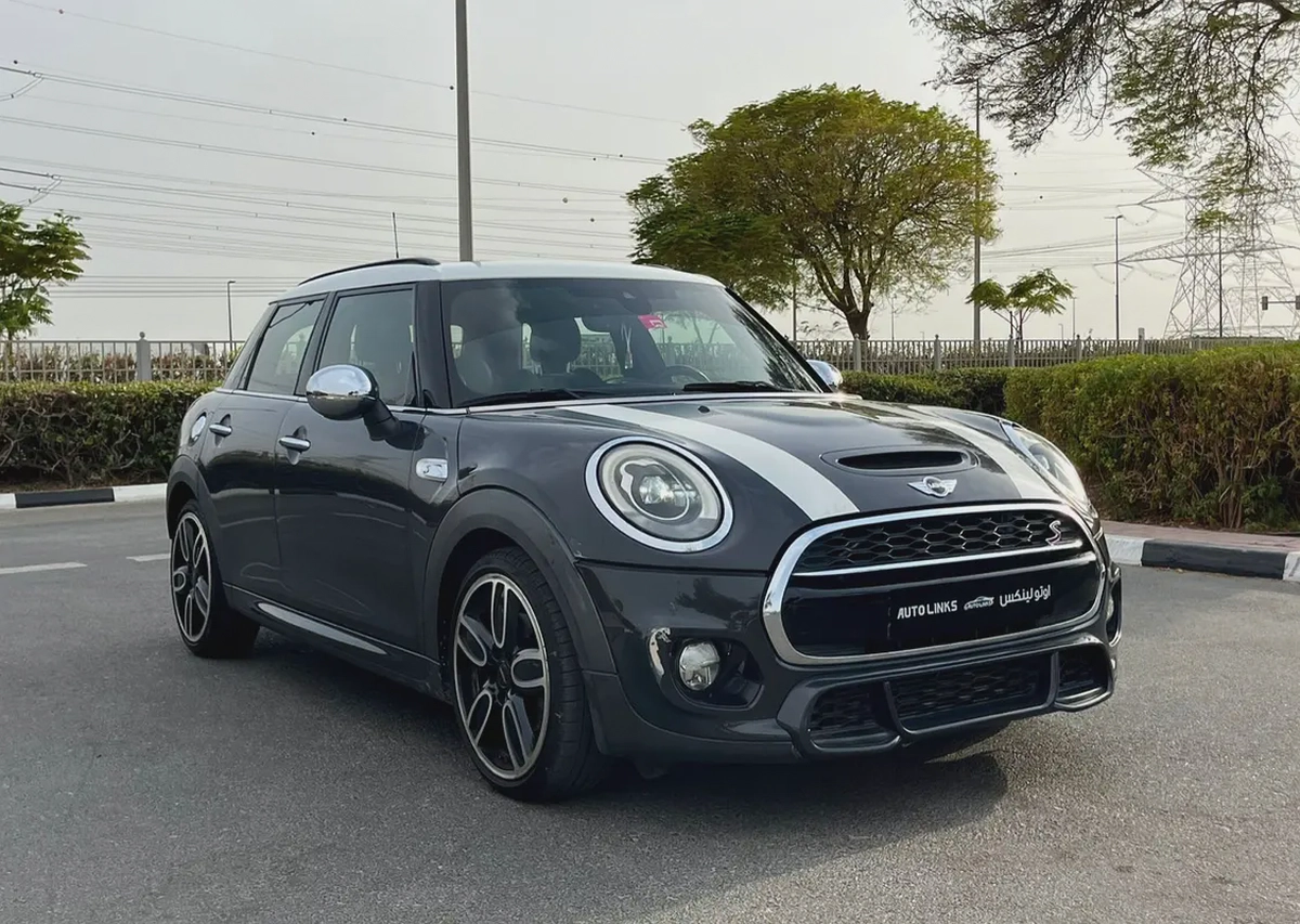 2017 MINI Cooper S JCW - GCC Specs - Excellent Condition