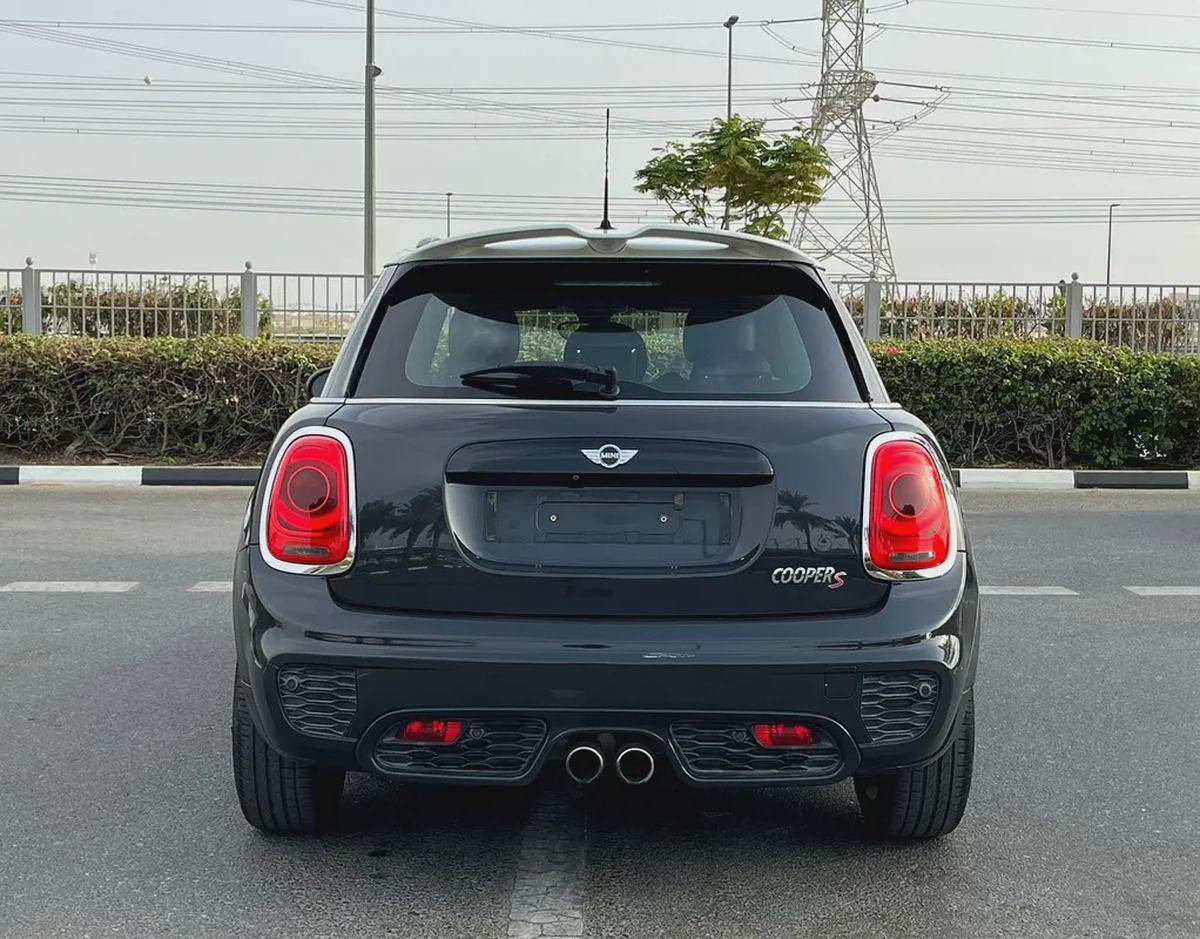 2017 MINI Cooper S JCW - GCC Specs - Excellent Condition