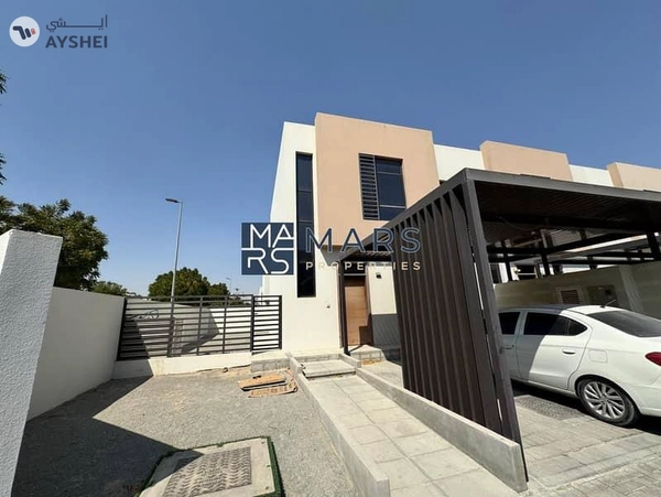 03 bedrooms || corner unit || towmhouse || nasma residences ||