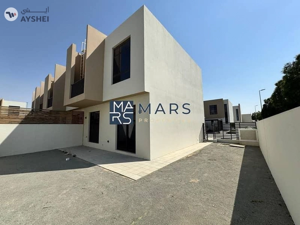 03 bedrooms || corner unit || towmhouse || nasma residences ||
