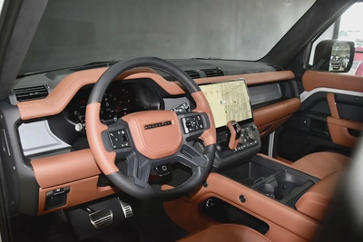 Land Rover Defender 110 Octa 2026 - GCC - Al Tayer Motors-12
