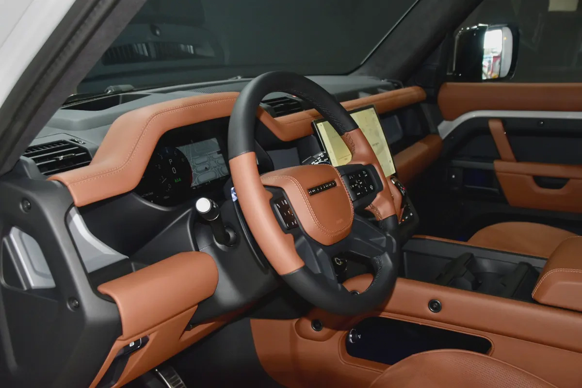 Land Rover Defender 110 Octa 2026 - GCC - Al Tayer Motors-7-7