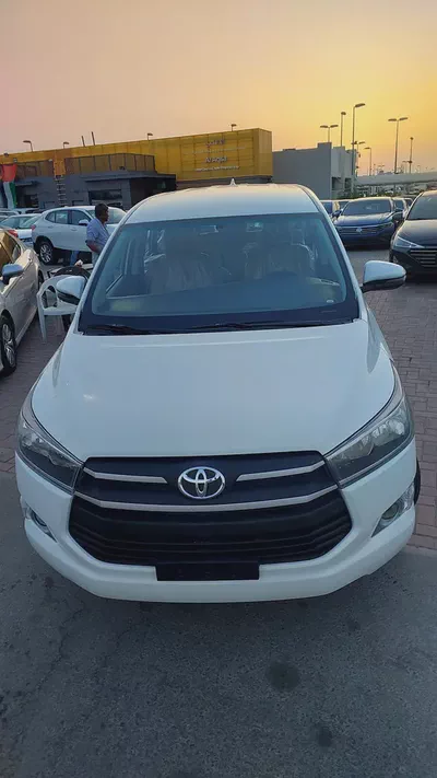 Toyota Innova SE 2020 GCC Specs - Family Car in Excellent Condition-15