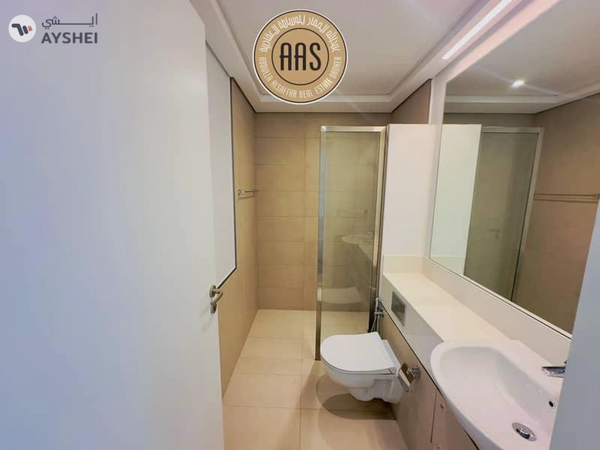 BRAND NEW 2BHK UNFURNISHED FLAT|PAYMENT OPTIONS AVAILABLE|WALKING DISTANCE-7-7