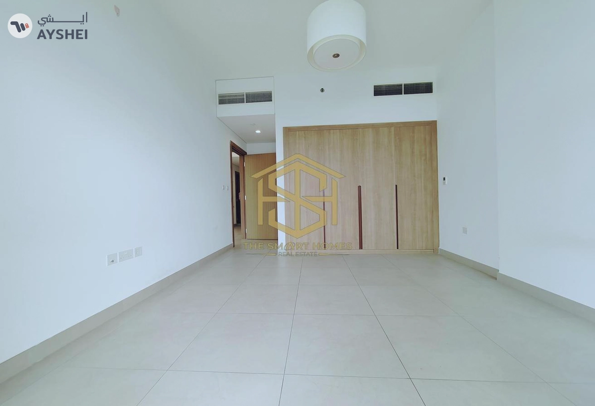 APARTMENT FOR RENT IN AL NASR SQUARE, OUD METHA-5-5