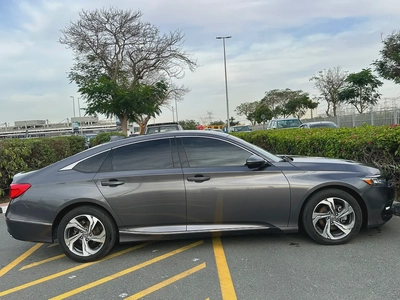 951/- AED EMI 1.5L turbo 2018 Honda Accord EX PLUS - GCC Specs - Excellent Condition-8