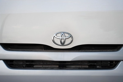 Toyota Hiace Van 2025-10