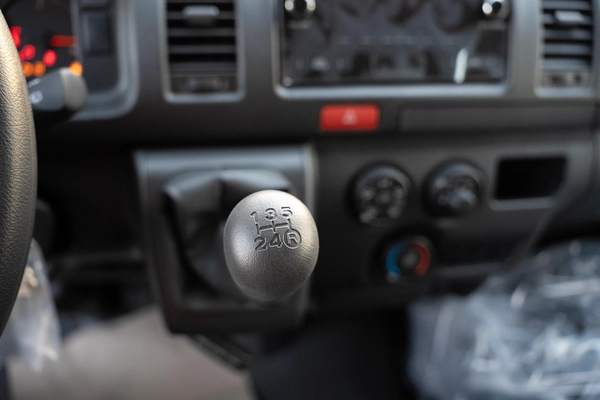 Toyota Hiace Van 2025