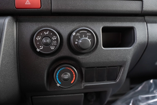 Toyota Hiace Van 2025