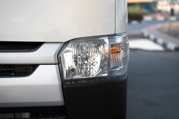 Toyota Hiace Van 2025