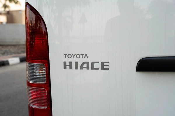 Toyota Hiace Van 2025