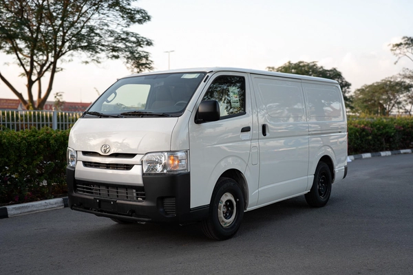Toyota Hiace Van 2025