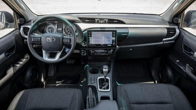 Toyota Hilux SGLX Toyota Hilux 2.4L Diesel AT 4x4 Full Option 2025-10