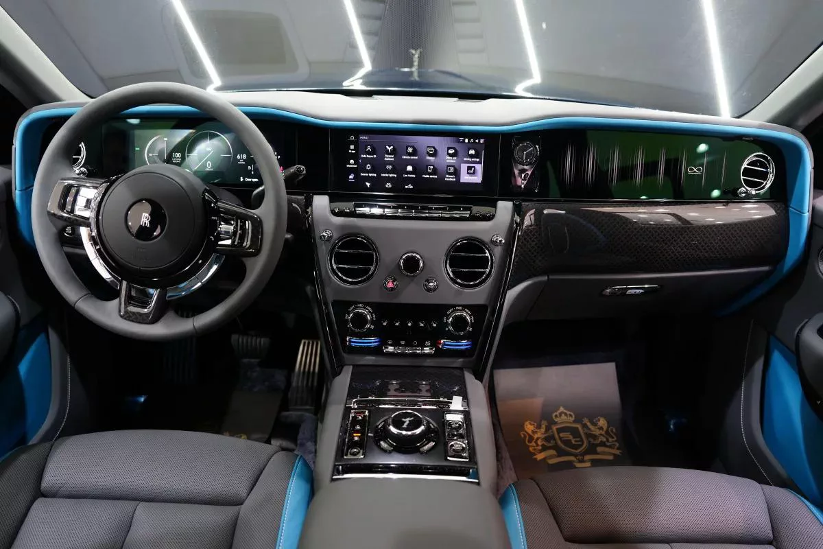 Rolls-Royce Cullinan Black Badge-9-9