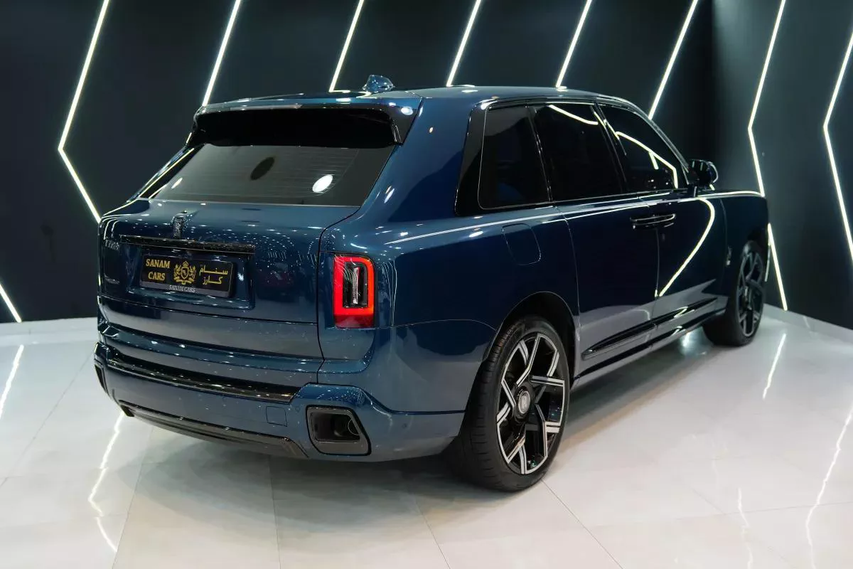 Rolls-Royce Cullinan Black Badge-3-3