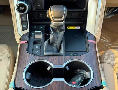 Toyota Land Cruiser GXR TWIN TURBO || 3.5L V6 PETROL | RADAR | SUNROOF | REAR ENTERTAINMENT SCREEN | COOL BOX (CODE # GX-21