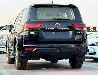 Toyota Land Cruiser GXR TWIN TURBO || 3.5L V6 PETROL | RADAR | SUNROOF | REAR ENTERTAINMENT SCREEN | COOL BOX (CODE # GX-3