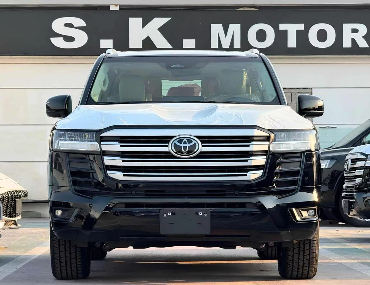 Toyota Land Cruiser GXR TWIN TURBO || 3.5L V6 PETROL | RADAR | SUNROOF | REAR ENTERTAINMENT SCREEN | COOL BOX (CODE # GX