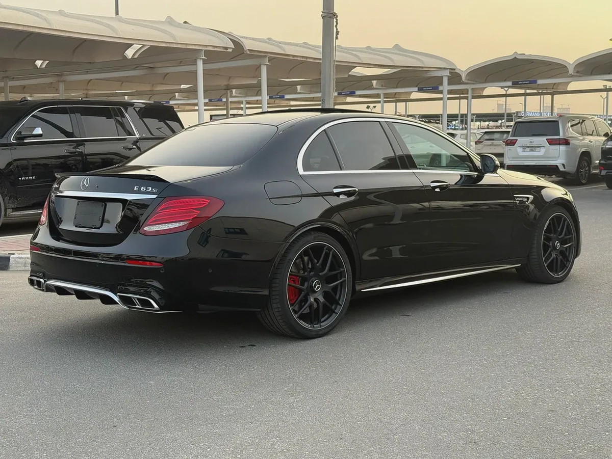 2017 Mercedes-Benz E-Class E 63 AMG S | Japanese Specs | Pristine Condition-3-3