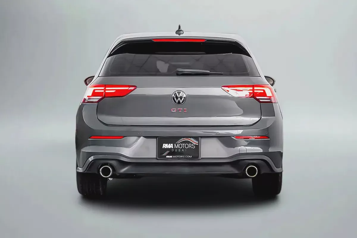 AED 2,076 / 60 months | 0% DP | 2024 Volkswagen Golf GTI / Full Volkswagen Service History-3-3