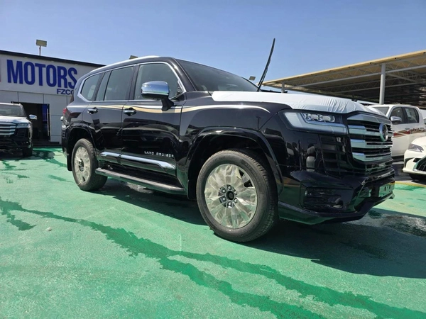 Toyota Land Cruiser  VXR 3.5 2026 - Black Color