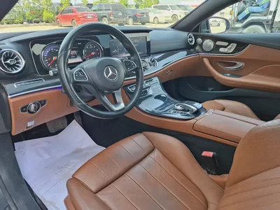 Mercedes-Benz E-Class E 400 2018 - American Specs-11