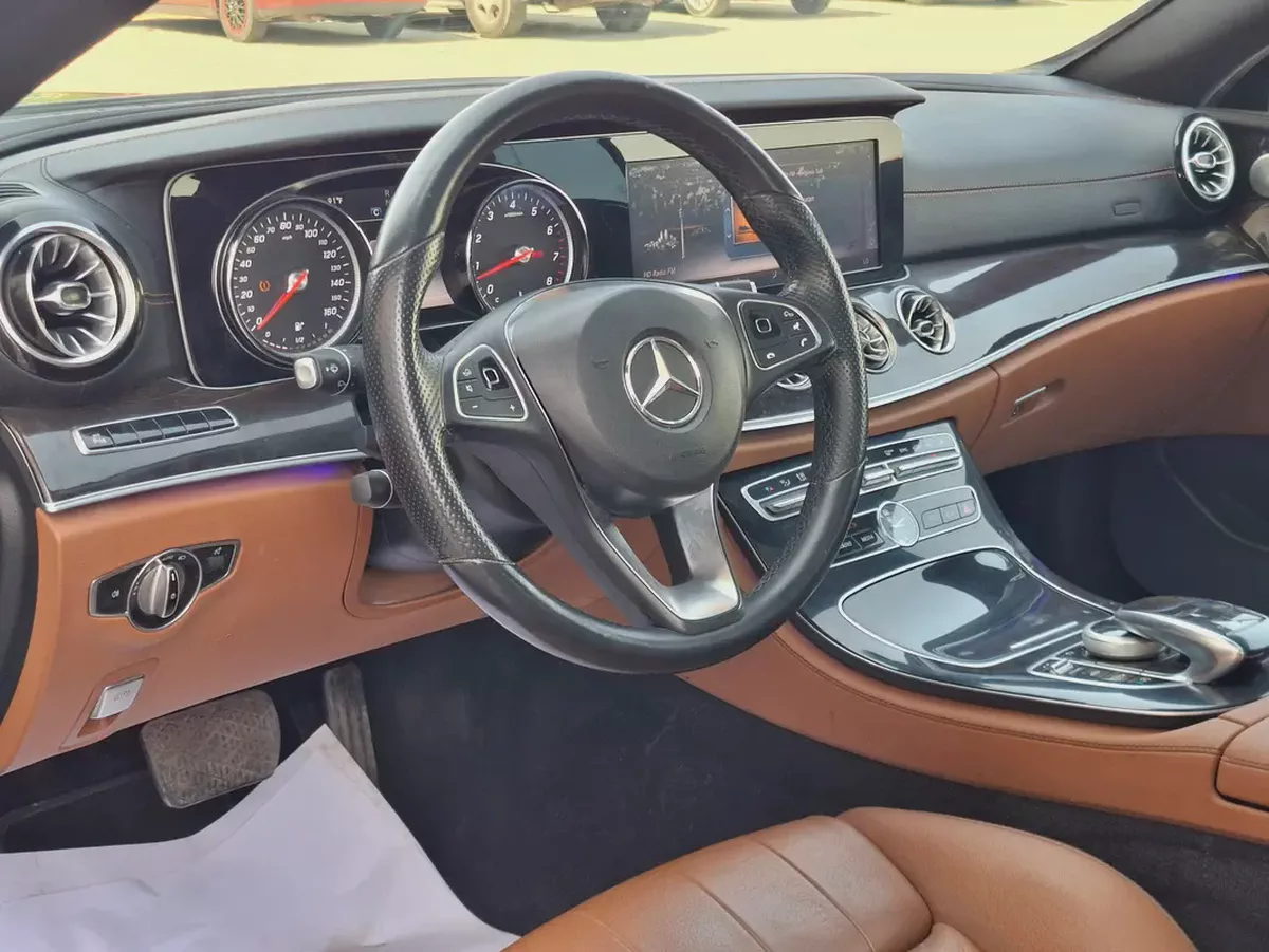 Mercedes-Benz E-Class E 400 2018 - American Specs-10-10