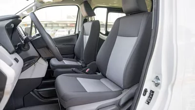 Toyota Hiace GL-13