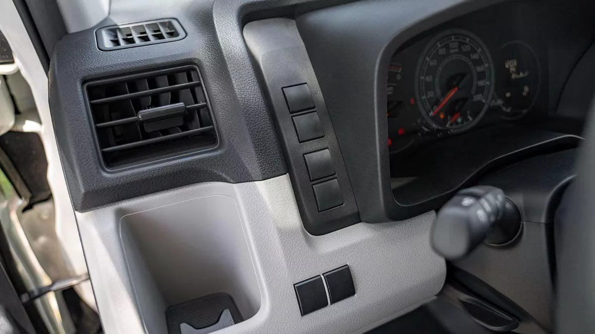 Toyota Hiace GL-14-0