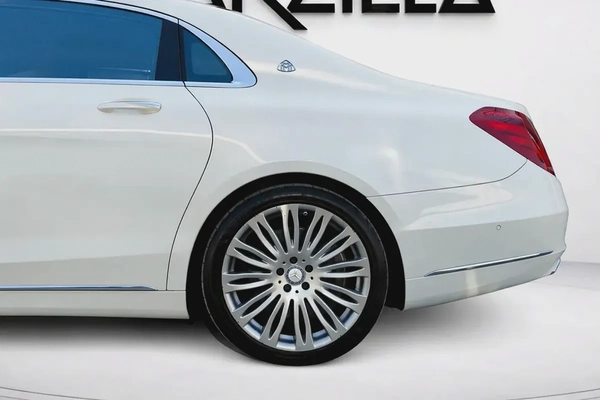 Mercedes S600 Maybach V12 l GCC l Full Gargash History l Flagship Luxury