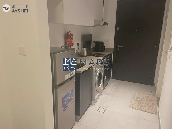 Luxury New 3-Bedroom Corner Villa in ROBINIA