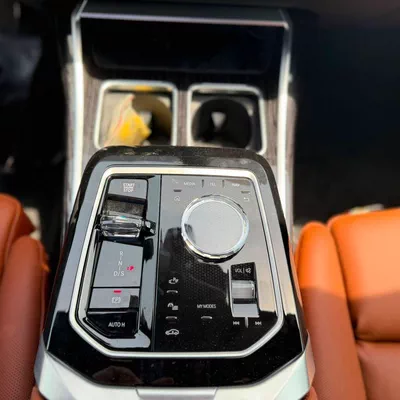 BMW 735i MASTERCLASS M SPORT PACKAGE-12