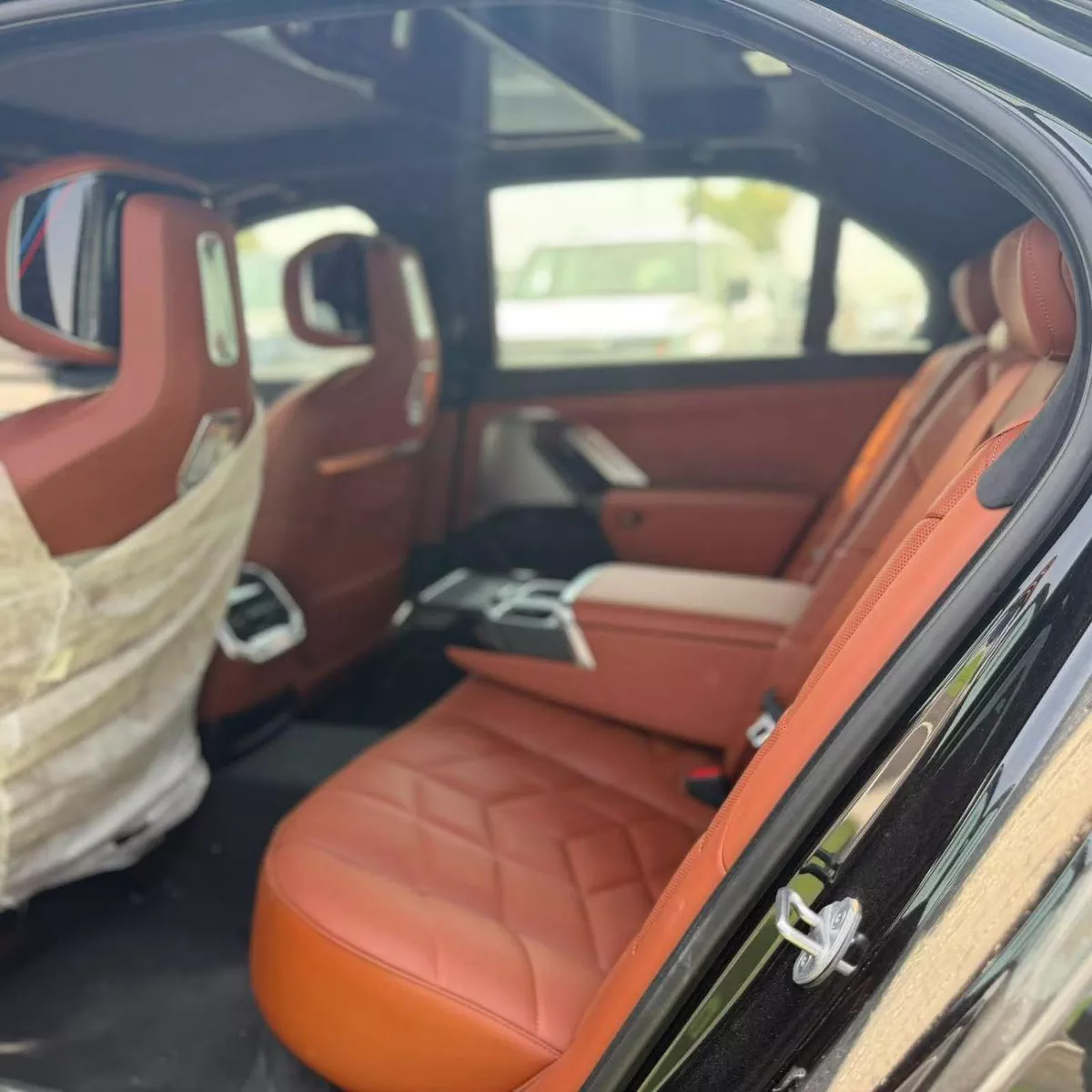 BMW 735i MASTERCLASS M SPORT PACKAGE-11-0