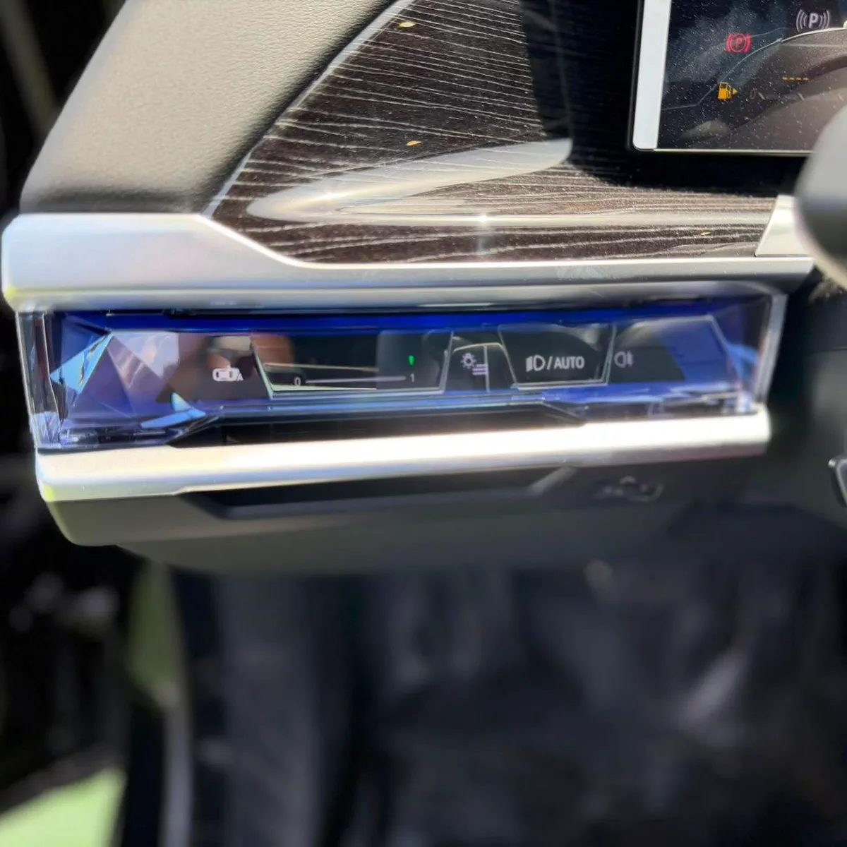 BMW 735i MASTERCLASS M SPORT PACKAGE-3-0