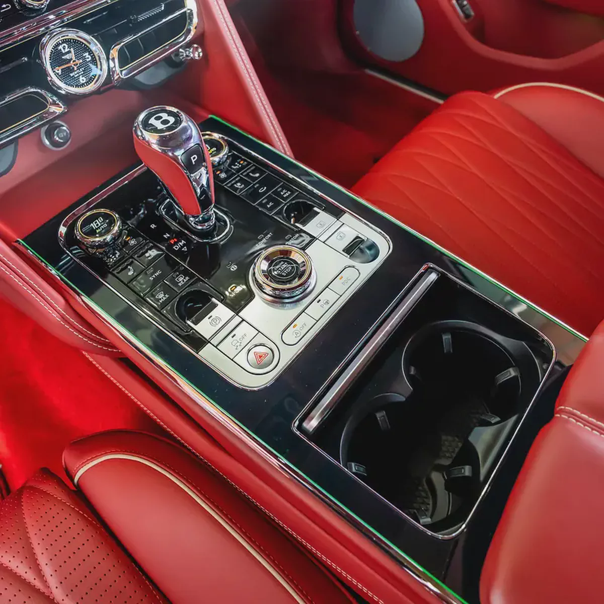 2020 BENTLEY  FLYING SPUR FIRST  EDIITION DONE ONLY 36,000KM-10-10