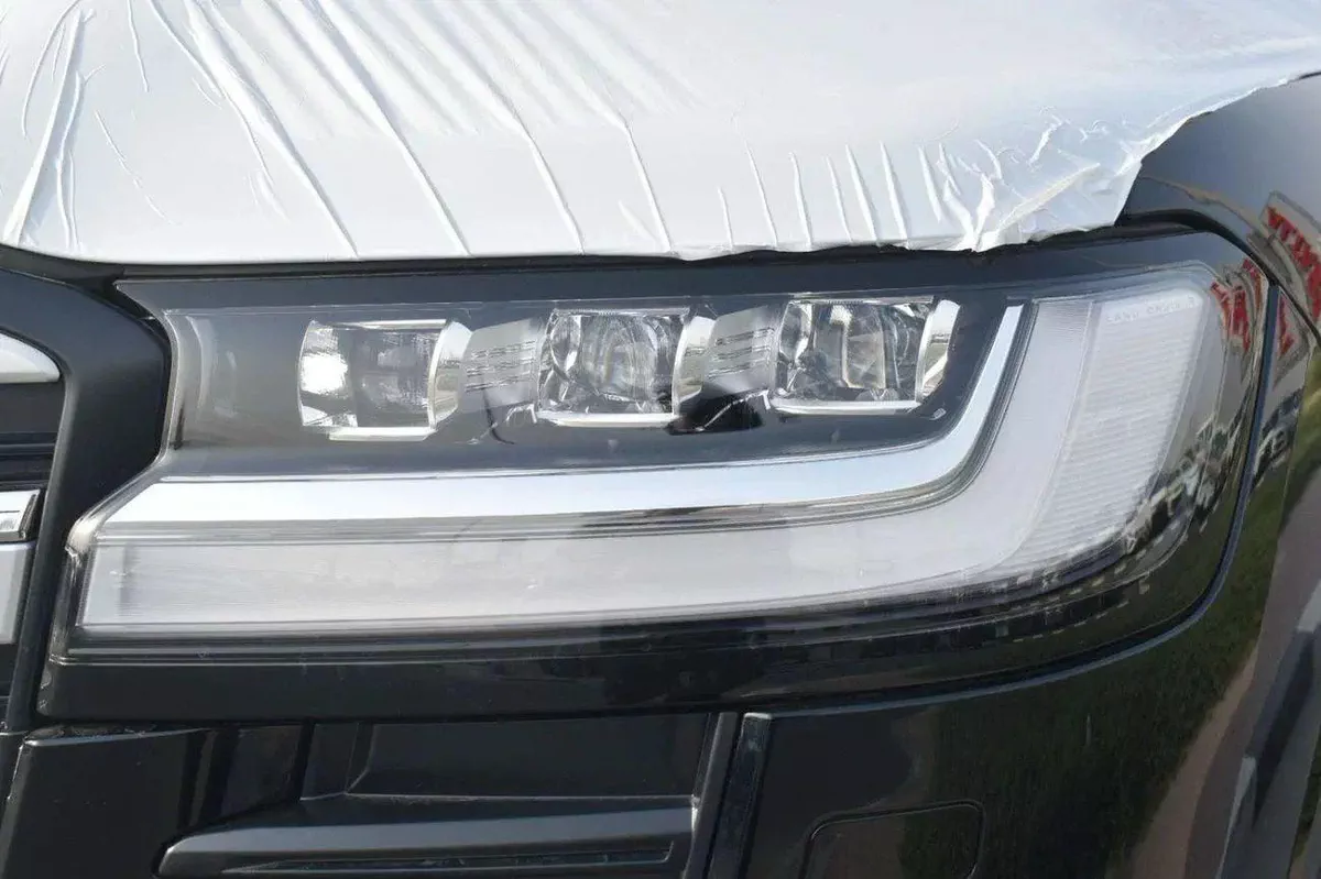 Toyota Land Cruiser VXR LAND cruiser 3.5T VXR Hybrid-3-0