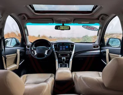 Mitsubishi Montero Sport GLS PREMIUM Mitsubishi Montero Sport | 3.0 L | 2022 | GCC | Accident-Free | In Excellent Condition |-11