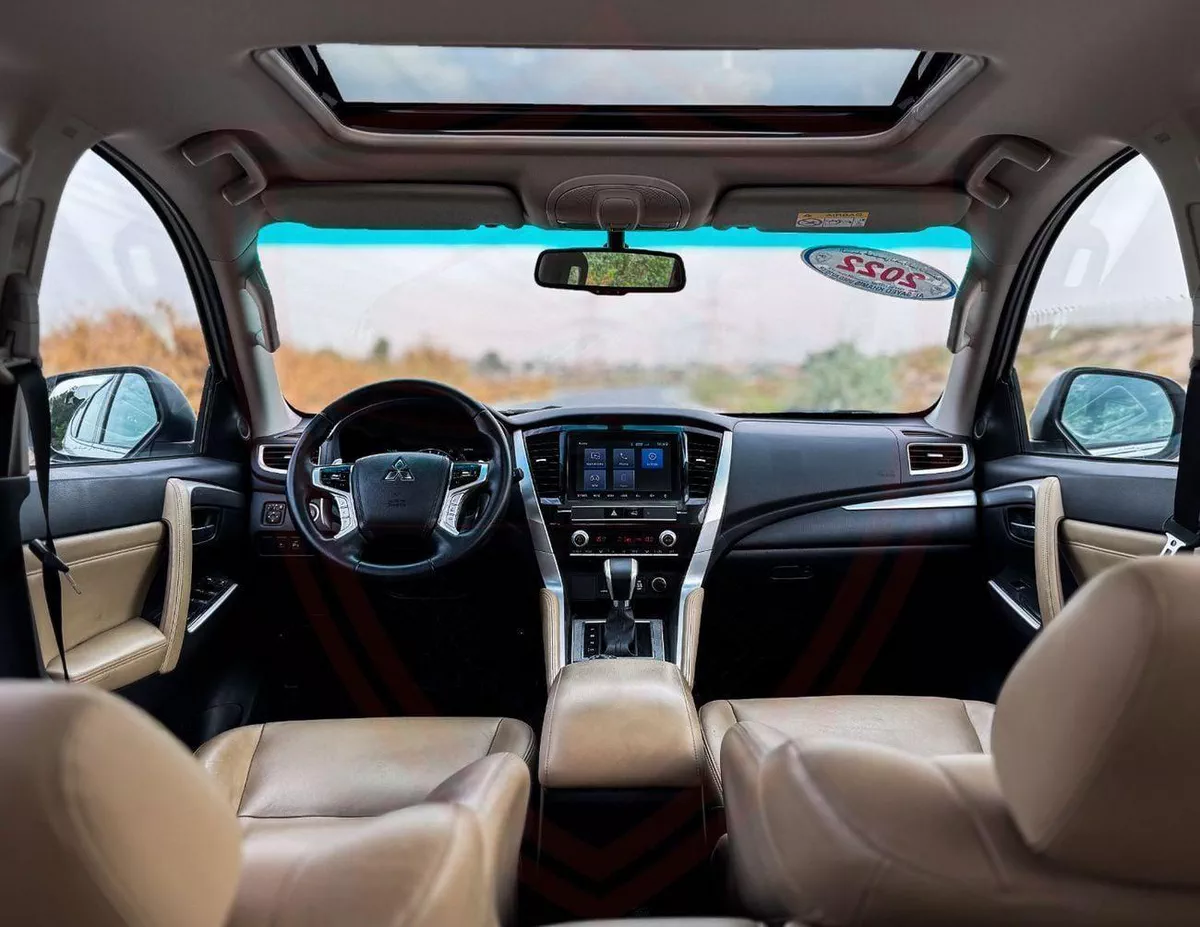 Mitsubishi Montero Sport GLS PREMIUM Mitsubishi Montero Sport | 3.0 L | 2022 | GCC | Accident-Free | In Excellent Condition |-11-0