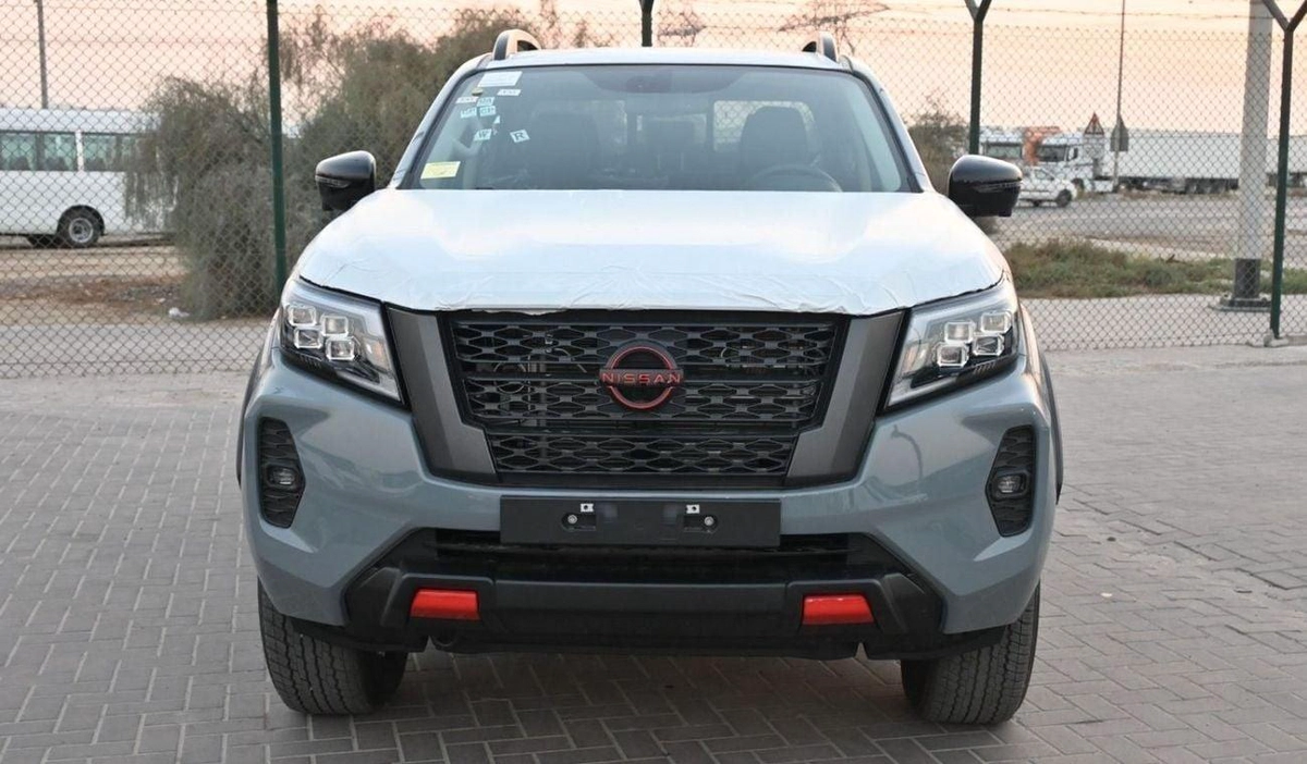 Nissan Navara Nissan Navara 2.5L Diesel 2025-1-0