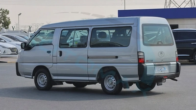 ( Eid al-Adha Offer ) 2025 CMC D260 Window Van 2.4L RWD GCC 0Km With 3 Years Or 100,000 Km Warranty-4